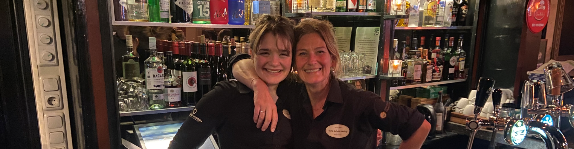 Café De 1ste Aanleg in Heemstede kun je afhuren voor een privé feest Café De 1ste Aanleg in Heemstede kun je afhuren voor een privé feest